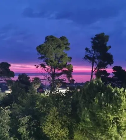 Casamare Royal Διαμέρισμα *